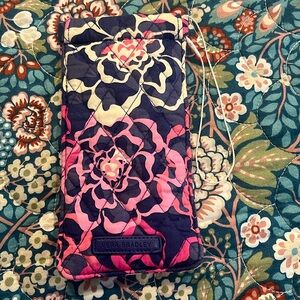 Vera Bradley Katallina soft glass/sunglass case